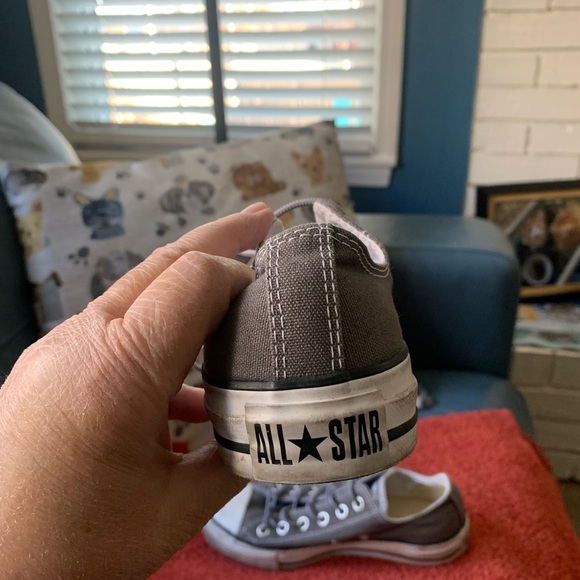Converse Chuck Taylor All Star Charcoal Gray Low Top Sneakers-Men’s 5, Women’s 7 - Picture 8 of 11